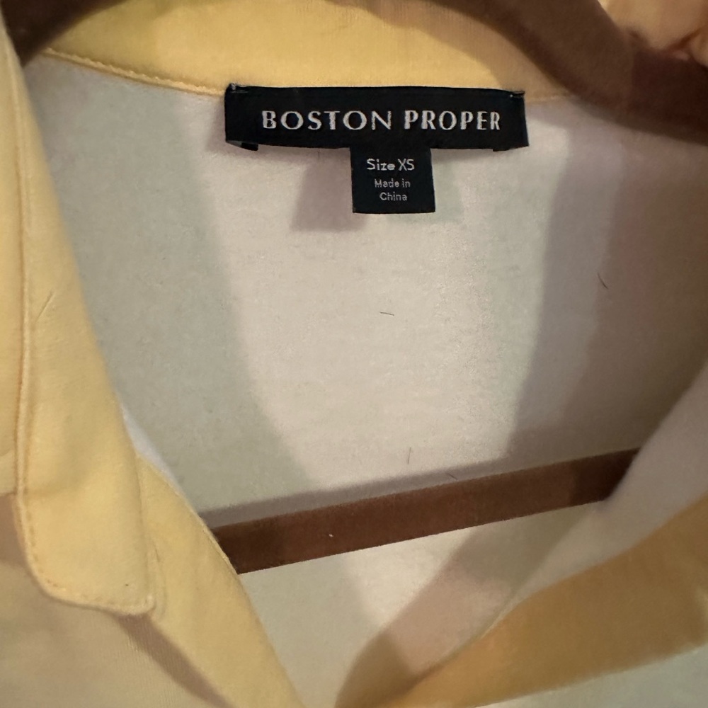 Boston Proper Yellow Collared Pullover Top - Picture 3 of 8